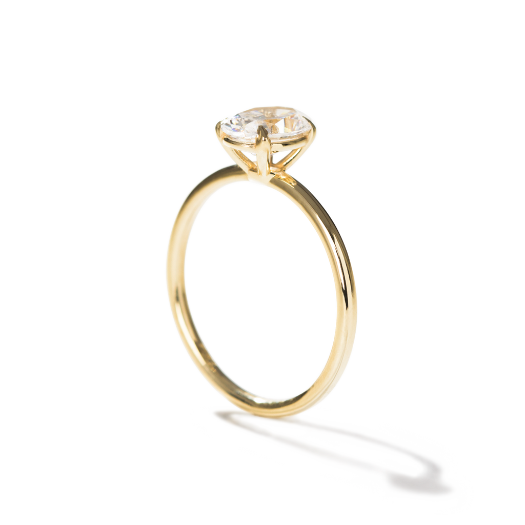 18K Yellow Gold Prong Oval Diamond Engagement Ring