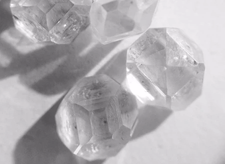 Rough diamonds using the HTPT process