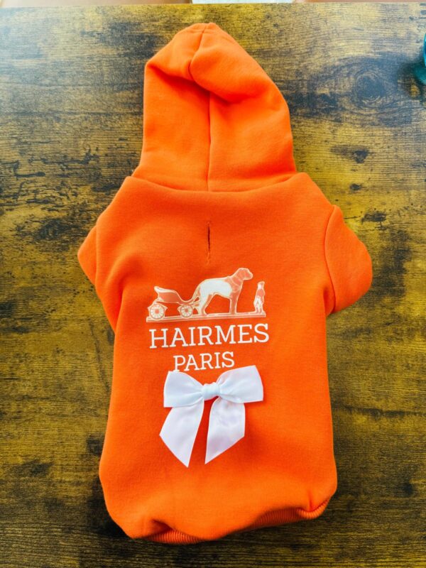 HAIRMES PARIS SWEAT SHIRT W/ WHITE BOWTIE